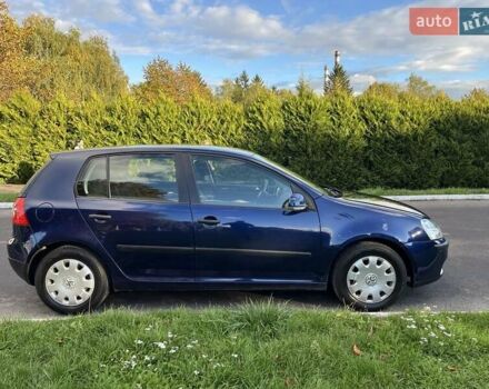 Синий Фольксваген Гольф, объемом двигателя 1.4 л и пробегом 250 тыс. км за 4600 $, фото 65 на Automoto.ua