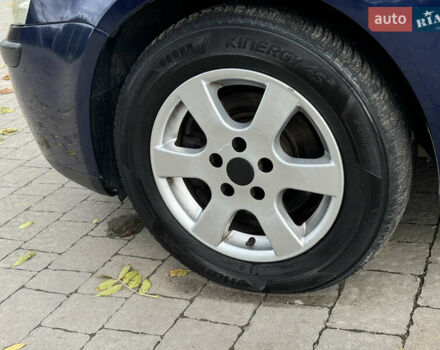 Синий Фольксваген Гольф, объемом двигателя 1.6 л и пробегом 214 тыс. км за 6350 $, фото 55 на Automoto.ua