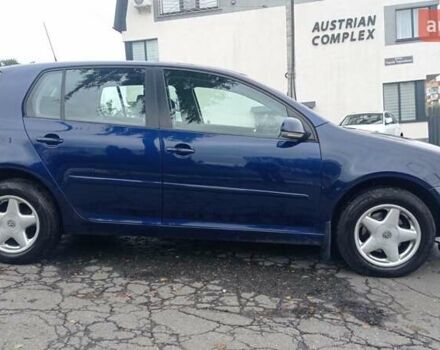 Синий Фольксваген Гольф, объемом двигателя 1.6 л и пробегом 290 тыс. км за 4950 $, фото 2 на Automoto.ua