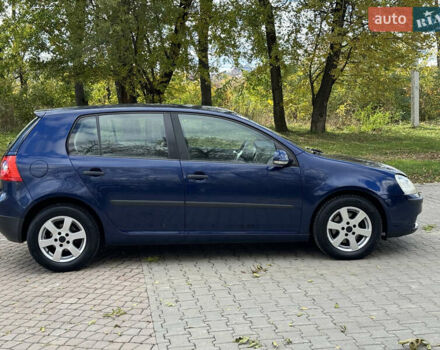 Синий Фольксваген Гольф, объемом двигателя 1.6 л и пробегом 214 тыс. км за 6350 $, фото 31 на Automoto.ua