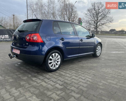 Синий Фольксваген Гольф, объемом двигателя 1.6 л и пробегом 243 тыс. км за 4900 $, фото 5 на Automoto.ua