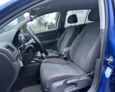 Синий Фольксваген Гольф, объемом двигателя 1.4 л и пробегом 199 тыс. км за 4499 $, фото 5 на Automoto.ua