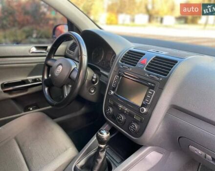 Синий Фольксваген Гольф, объемом двигателя 1.9 л и пробегом 391 тыс. км за 5500 $, фото 9 на Automoto.ua