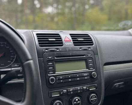 Синий Фольксваген Гольф, объемом двигателя 1.6 л и пробегом 252 тыс. км за 5350 $, фото 20 на Automoto.ua