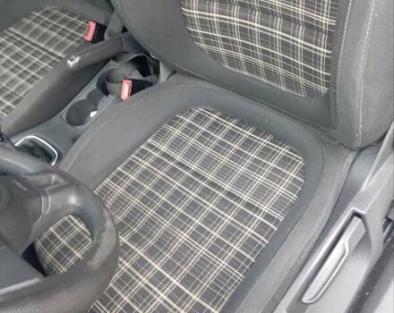 Синий Фольксваген Гольф, объемом двигателя 1.97 л и пробегом 220 тыс. км за 5300 $, фото 3 на Automoto.ua