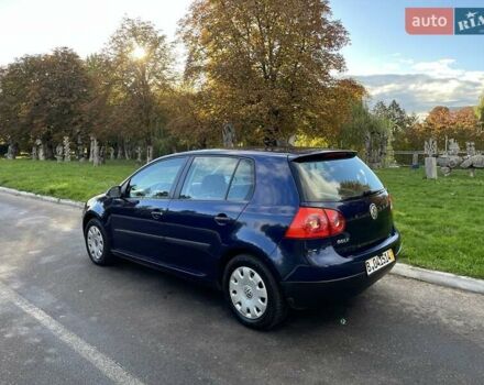 Синий Фольксваген Гольф, объемом двигателя 1.4 л и пробегом 250 тыс. км за 4600 $, фото 46 на Automoto.ua