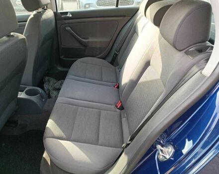 Синий Фольксваген Гольф, объемом двигателя 1.6 л и пробегом 221 тыс. км за 5990 $, фото 11 на Automoto.ua