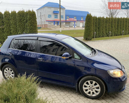 Синий Фольксваген Гольф, объемом двигателя 2 л и пробегом 285 тыс. км за 5450 $, фото 8 на Automoto.ua