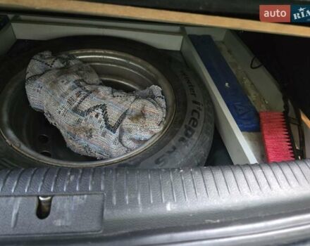 Фольксваген Гольф 2005 у Одесі на Automoto.ua Синій Фольксваген Гольф, об'ємом двигуна 1.39 л та пробігом 276 тис. км за 4800 $, фото 10 на Automoto.ua