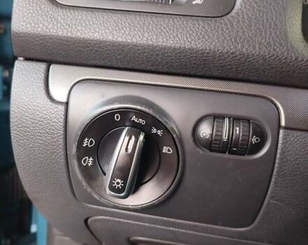 Синій Фольксваген Гольф, об'ємом двигуна 1.6 л та пробігом 354 тис. км за 5800 $, фото 7 на Automoto.ua