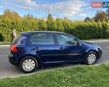 Синий Фольксваген Гольф, объемом двигателя 1.4 л и пробегом 250 тыс. км за 4600 $, фото 56 на Automoto.ua