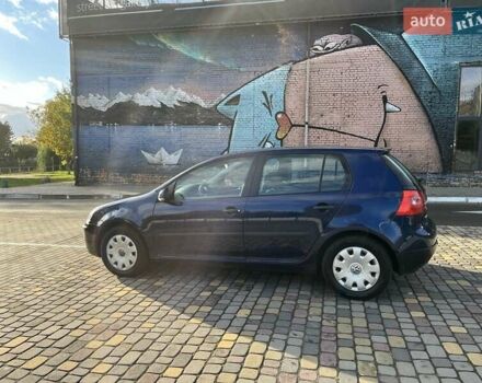 Синий Фольксваген Гольф, объемом двигателя 1.4 л и пробегом 250 тыс. км за 4600 $, фото 6 на Automoto.ua