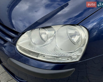 Синий Фольксваген Гольф, объемом двигателя 1.6 л и пробегом 214 тыс. км за 6350 $, фото 13 на Automoto.ua