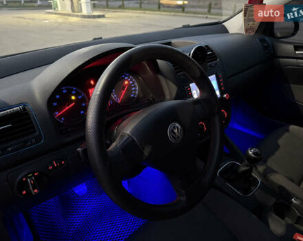 Синий Фольксваген Гольф, объемом двигателя 1.6 л и пробегом 227 тыс. км за 5699 $, фото 21 на Automoto.ua