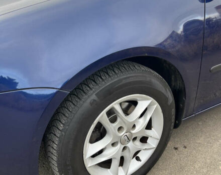 Синій Фольксваген Гольф, об'ємом двигуна 1.39 л та пробігом 180 тис. км за 5750 $, фото 15 на Automoto.ua