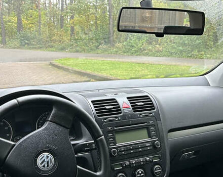 Синий Фольксваген Гольф, объемом двигателя 1.6 л и пробегом 252 тыс. км за 5350 $, фото 18 на Automoto.ua