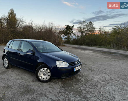 Синий Фольксваген Гольф, объемом двигателя 1.6 л и пробегом 210 тыс. км за 6700 $, фото 4 на Automoto.ua
