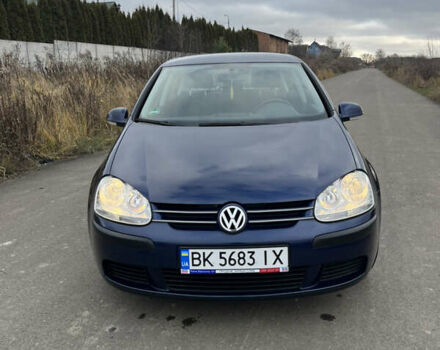 Синій Фольксваген Гольф, об'ємом двигуна 1.39 л та пробігом 180 тис. км за 5750 $, фото 19 на Automoto.ua