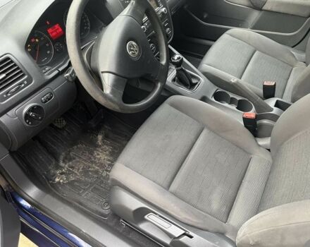 Синій Фольксваген Гольф, об'ємом двигуна 1.6 л та пробігом 212 тис. км за 5200 $, фото 7 на Automoto.ua