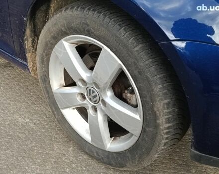 Синий Фольксваген Гольф, объемом двигателя 1.6 л и пробегом 221 тыс. км за 5990 $, фото 4 на Automoto.ua