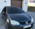 Синий Фольксваген Гольф, объемом двигателя 1.6 л и пробегом 250 тыс. км за 5400 $, фото 1 на Automoto.ua