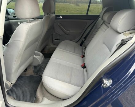 Синий Фольксваген Гольф, объемом двигателя 1.4 л и пробегом 268 тыс. км за 4450 $, фото 15 на Automoto.ua