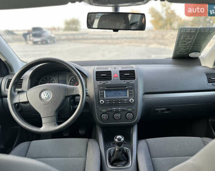 Синий Фольксваген Гольф, объемом двигателя 1.39 л и пробегом 238 тыс. км за 5750 $, фото 27 на Automoto.ua
