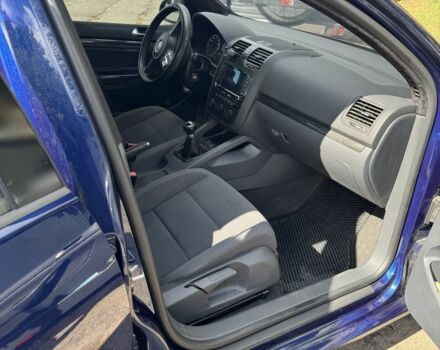 Синій Фольксваген Гольф, об'ємом двигуна 1.6 л та пробігом 120 тис. км за 6000 $, фото 1 на Automoto.ua