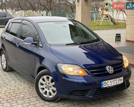 Синий Фольксваген Гольф, объемом двигателя 2 л и пробегом 285 тыс. км за 5450 $, фото 28 на Automoto.ua