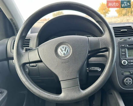 Синий Фольксваген Гольф, объемом двигателя 1.39 л и пробегом 238 тыс. км за 5750 $, фото 28 на Automoto.ua