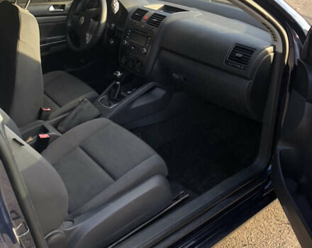 Синій Фольксваген Гольф, об'ємом двигуна 1.39 л та пробігом 285 тис. км за 4000 $, фото 14 на Automoto.ua