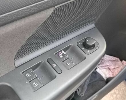 Синий Фольксваген Гольф, объемом двигателя 1.6 л и пробегом 221 тыс. км за 5990 $, фото 19 на Automoto.ua