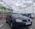 Синий Фольксваген Гольф, объемом двигателя 1.6 л и пробегом 294 тыс. км за 4300 $, фото 1 на Automoto.ua