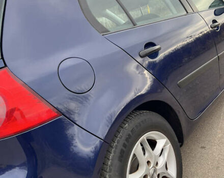 Синій Фольксваген Гольф, об'ємом двигуна 1.39 л та пробігом 180 тис. км за 5750 $, фото 12 на Automoto.ua