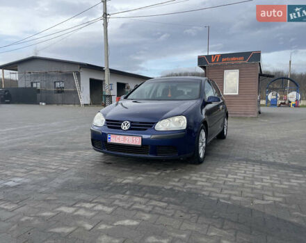 Синий Фольксваген Гольф, объемом двигателя 1.6 л и пробегом 243 тыс. км за 4900 $, фото 1 на Automoto.ua