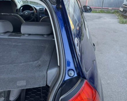 Синий Фольксваген Гольф, объемом двигателя 1.6 л и пробегом 211 тыс. км за 5500 $, фото 49 на Automoto.ua