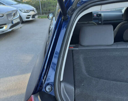 Синий Фольксваген Гольф, объемом двигателя 1.6 л и пробегом 211 тыс. км за 5500 $, фото 50 на Automoto.ua