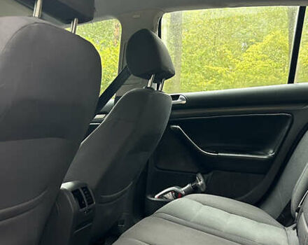 Синий Фольксваген Гольф, объемом двигателя 1.6 л и пробегом 252 тыс. км за 5350 $, фото 23 на Automoto.ua