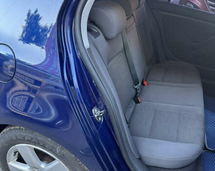 Синий Фольксваген Гольф, объемом двигателя 1.6 л и пробегом 211 тыс. км за 5500 $, фото 7 на Automoto.ua