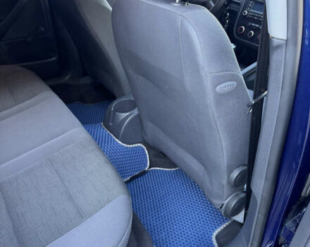 Синий Фольксваген Гольф, объемом двигателя 1.6 л и пробегом 211 тыс. км за 5500 $, фото 11 на Automoto.ua