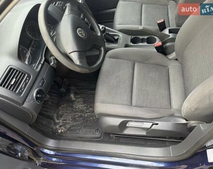 Синий Фольксваген Гольф, объемом двигателя 1.6 л и пробегом 212 тыс. км за 5200 $, фото 21 на Automoto.ua