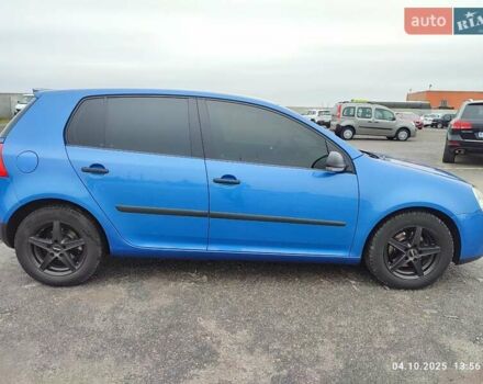 Синій Фольксваген Гольф, об'ємом двигуна 1.6 л та пробігом 238 тис. км за 5600 $, фото 4 на Automoto.ua