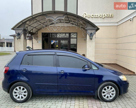 Синий Фольксваген Гольф, объемом двигателя 2 л и пробегом 285 тыс. км за 5450 $, фото 27 на Automoto.ua