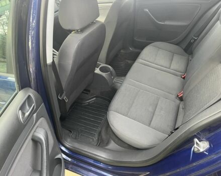 Синій Фольксваген Гольф, об'ємом двигуна 1.6 л та пробігом 212 тис. км за 5200 $, фото 9 на Automoto.ua