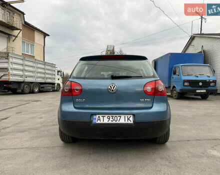 Синий Фольксваген Гольф, объемом двигателя 1.6 л и пробегом 262 тыс. км за 5700 $, фото 4 на Automoto.ua