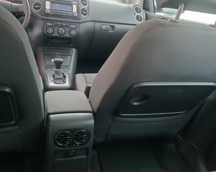 Синий Фольксваген Гольф, объемом двигателя 1.6 л и пробегом 286 тыс. км за 5700 $, фото 18 на Automoto.ua