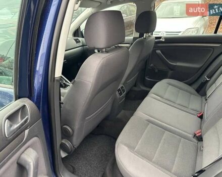 Синій Фольксваген Гольф, об'ємом двигуна 1.6 л та пробігом 200 тис. км за 5799 $, фото 7 на Automoto.ua