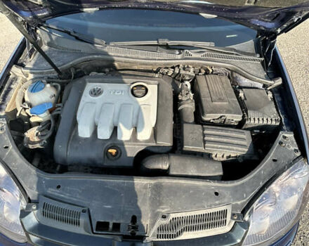 Синий Фольксваген Гольф, объемом двигателя 1.9 л и пробегом 250 тыс. км за 6999 $, фото 23 на Automoto.ua