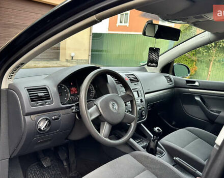 Синий Фольксваген Гольф, объемом двигателя 1.6 л и пробегом 154 тыс. км за 6346 $, фото 41 на Automoto.ua