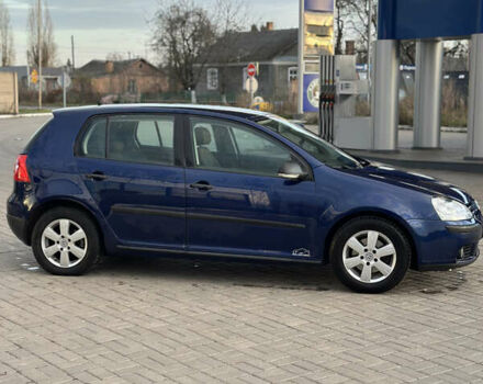 Синий Фольксваген Гольф, объемом двигателя 1.6 л и пробегом 206 тыс. км за 5950 $, фото 81 на Automoto.ua